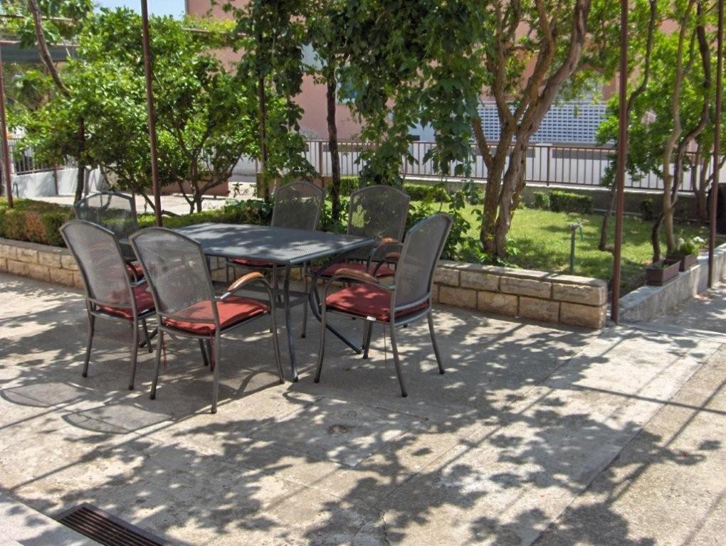 Rooms & Apartments Blue Beach Водице Екстер'єр фото